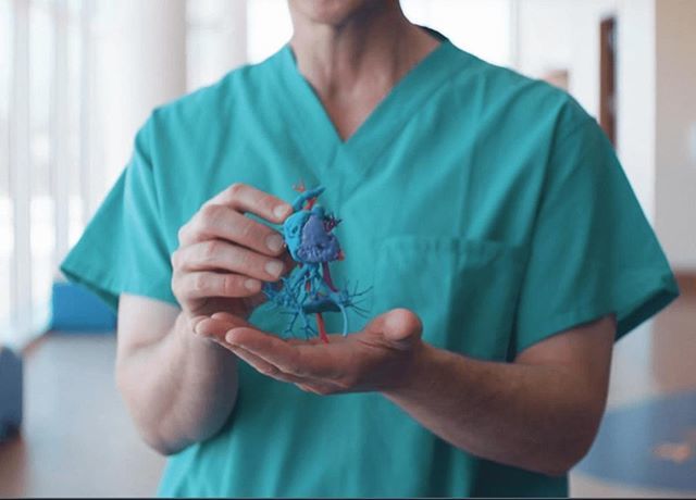 3dheals's tweet photo. Justin Ryan of Rady Childrenβs Hospital on 3d printing in hospitals @radychildrens #3dprinting #JustinRyan #surgicalplanning #innovations #technology #AdditiveManufacturing #orthopedics #cardiothoracic #3dmedicalmodels #MJF #JointheTribe β¦ https://t.co/WjoSCHVWnC https://t.co/sp7RAERtW4