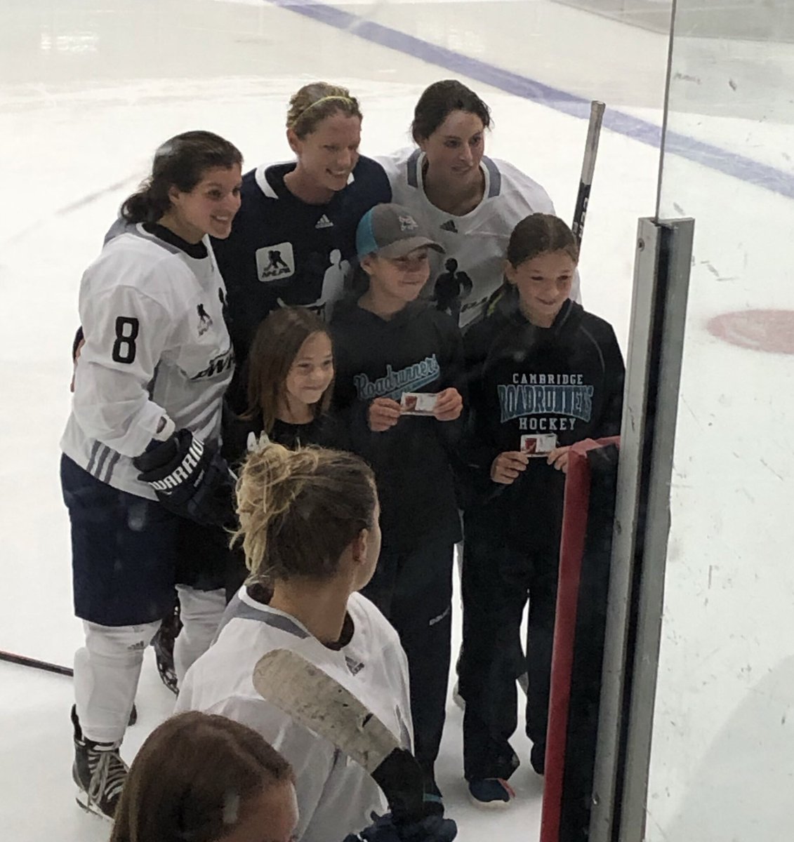@PaulHarbridge <a href="/hockeynight/">Hockey Night in Canada</a> <a href="/GrindstoneAward/">Grindstone Award Foundation</a> @PWHPA <a href="/Westwoodarena/">Westwood Arena</a> <a href="/KellyMcParland/">Kelly McParland</a> So fun!  My hockey player made iron the ice to stand with the 3 stars!  Def her highlight! (Middle, with her <a href="/CrGHA/">roadrunners</a> Atom A teammates!)