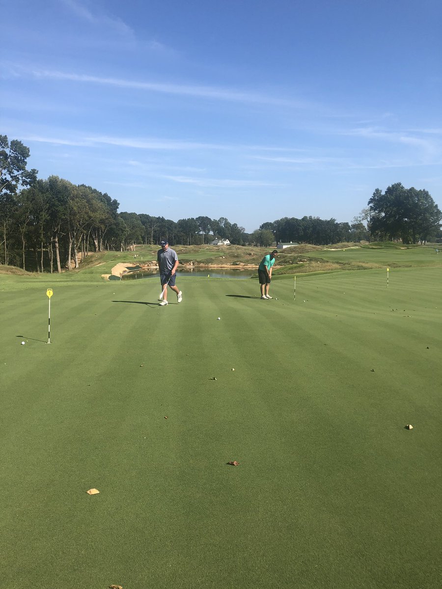 fridgegolf tweet media