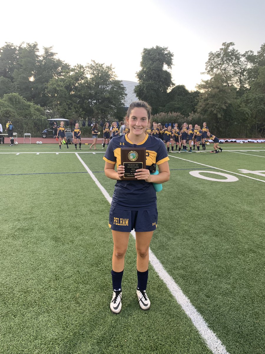 PELICAN_PRIDE1's tweet photo. Fantastic performance by @pelham_gvs in their 5-0 win over Scarsdale B!! Balanced scoring &amp; strong defense lead Pelham to victory!!! Congrats to Maria Comerford on being named @PelhamBoosters Player of the Game!!! https://t.co/94Ee0txdh5