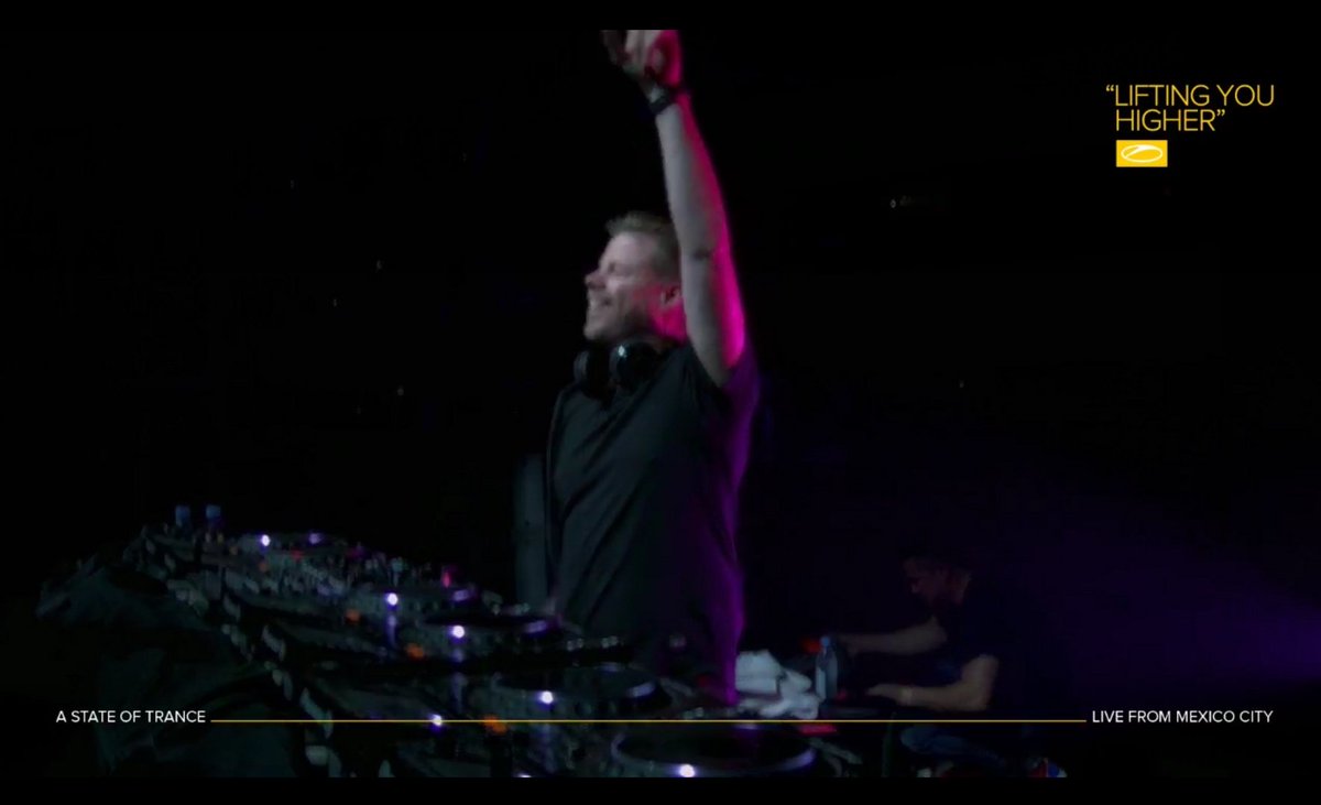 abel_EDM's tweet image. Oye wey, hora de volar !! @FerryCorsten #ASOTMexico🇲🇽
  @asot