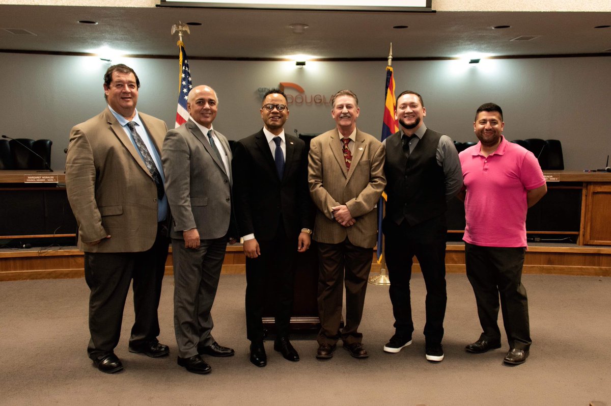 Mayor Arturo R Garino and Councilman Maldonado thank you for joining us all the way from #NogalesAZ 🙌🏾💪🏾 The #Borderlands ❤️#DouglasAZ