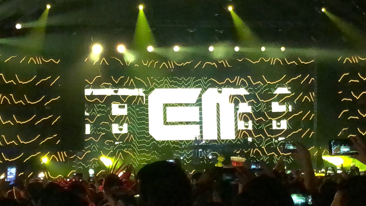 mauko95's tweet image. En menos de 5 minutos @FerryCorsten ya nos destrozó!! #SystemF #AsOne