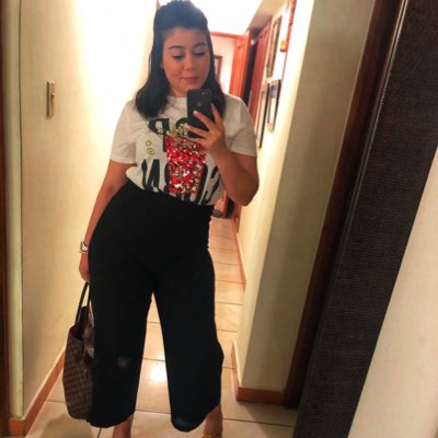 AlejandraCT2's tweet photo. #NuevaFotoDePerfil https://t.co/w8xp9d5hqs