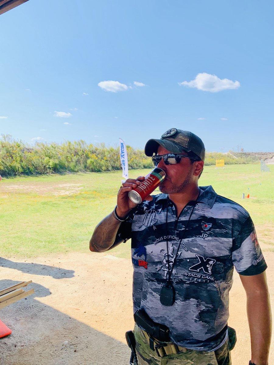 jpcervantes180a's tweet photo. One of the things that keep me fueled as a Battle Boss at @thetacticalgames is @killcliff ignite.

Drink: @killcliff
Hat/Shirt Pattern:  @atacscamo
Shirt: @techwearusa ( @nousdefionsgrp Special) https://t.co/AvfCdzb2wo
