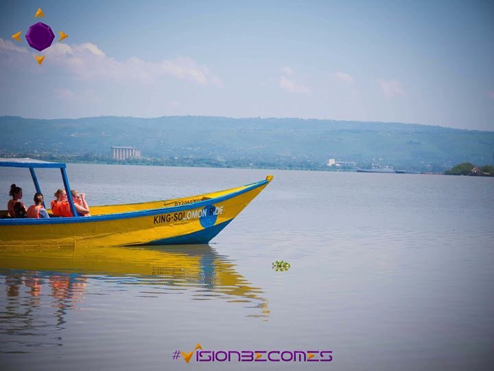 visionbecomes's tweet photo. #LoveLifeLoveKisumu
#CaptureTheSpiritOfKisumu
It's Kingly Wisdom
In The Fashion of King Solomon.
Let's Ride in IT
#Kisumu
#KisumuCity
#KisumuPhotographer
#SpiritOfKisumu
@spiritofkisumu
@amazingkisumu
#VisionBecomes.
#BecomeTheWisdom
#BecomeSolomonsWisdom
#IlluminatingKings https://t.co/XbBxw37Zmu