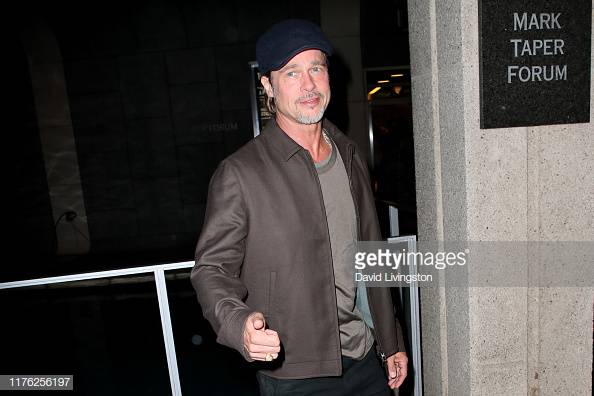 GettyVIP's tweet photo. Brad Pitt arrives to the Center Theatre Group's "A Play Is a Poem" Opening Night Performance at Mark Taper Forum
More 📸 #CenterTheatreGroup https://t.co/cFx9nlTS0j
#BradPitt #APlayIsAPoem #MarkTaperForumenter https://t.co/bD08XqODLt