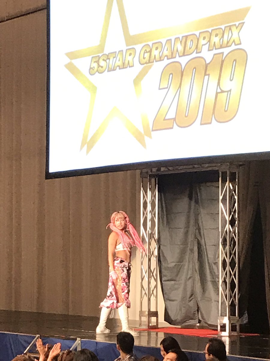ichanmama5's tweet photo. 花ちゃん勝った(^^)

#木村花 選手
#スターダム https://t.co/RyK7k7fvPX