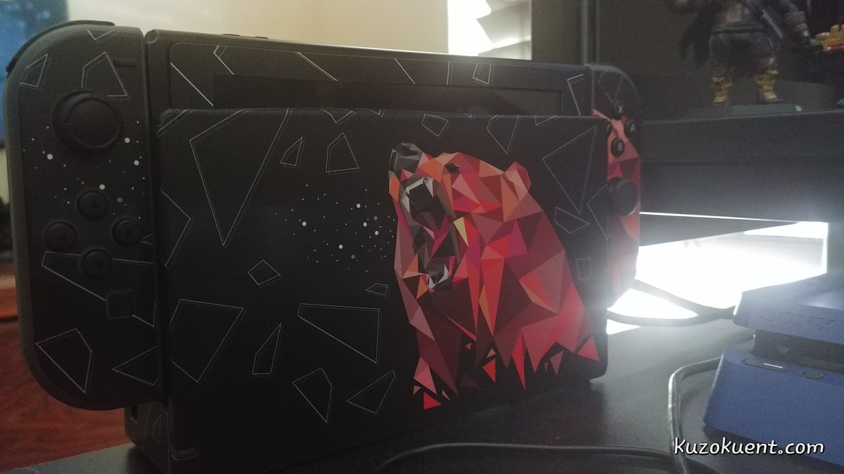 BeastGamerKuma's tweet photo. My switch got an upgrade! #NintendoSwitch #decalgirl https://t.co/qZsisrs8TH