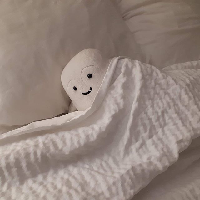TheMariTimeLord's tweet photo. That’s it!  We done!  Get the hell outta my room!

#aditheadipose #wrapup #capercon #capercon2019 #bedtime #caperconday2 https://t.co/ewONtRUCgo https://t.co/BGSDiZllaq