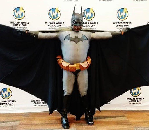 When it’s time to be #Batman but – much like cowbell – you just know things will be better if you have more wingspan. When that’s what you need, #wishmastercapes &amp; #costumes of #blueridge #georgia is here. #darkknight #joker #gotham #dccomics #wizardworld #process #costume #…