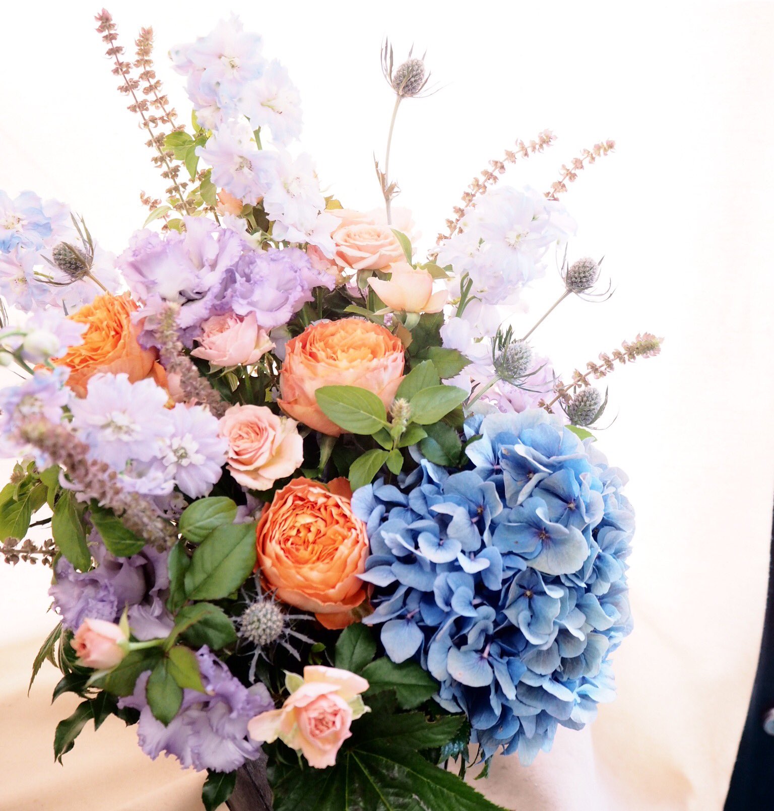 تويتر Flower Liberte リベルテ على تويتر Flower Arrangement お誕生日にご依頼いただきました Flower Arrangement Bouquet Gift 花 ギフト アレンジメント 花の好きな人と繋がりたい 花のある生活 花のある暮らし 花屋 フラワーリベルテ