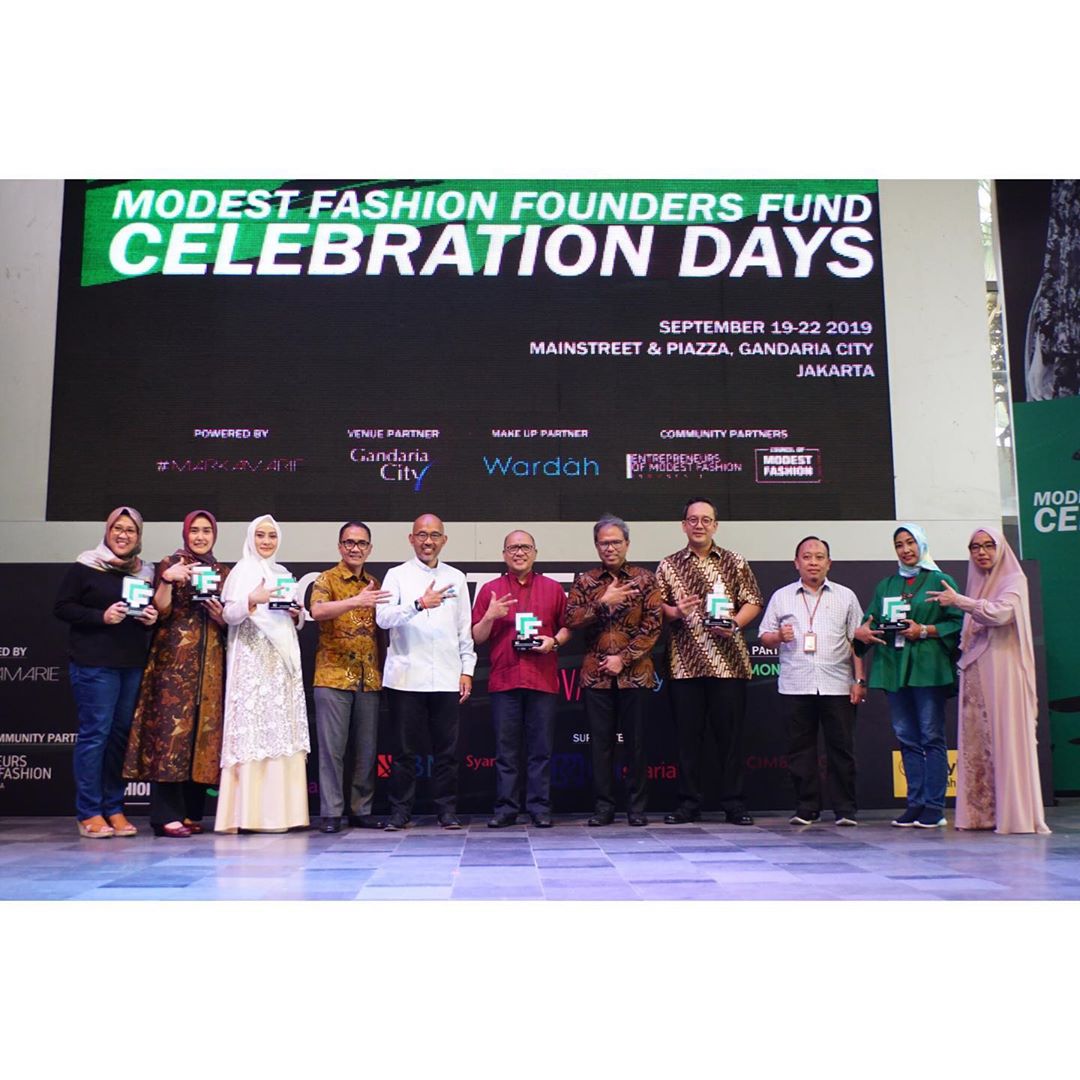 We are happy to announce that ModestFFFund Celebration Days had its Celebration &amp; Awarding Ceremony completed with ultimate success thanks to everyone who was a part of it, starting with @BekrafID , <a href="/markamarie/">#MARKAMARIE</a> , venue partner <a href="/GandariaCity/">Gandaria City</a>  and make up partner <a href="/wardahbeauty/">Wardah Beauty Official</a> .