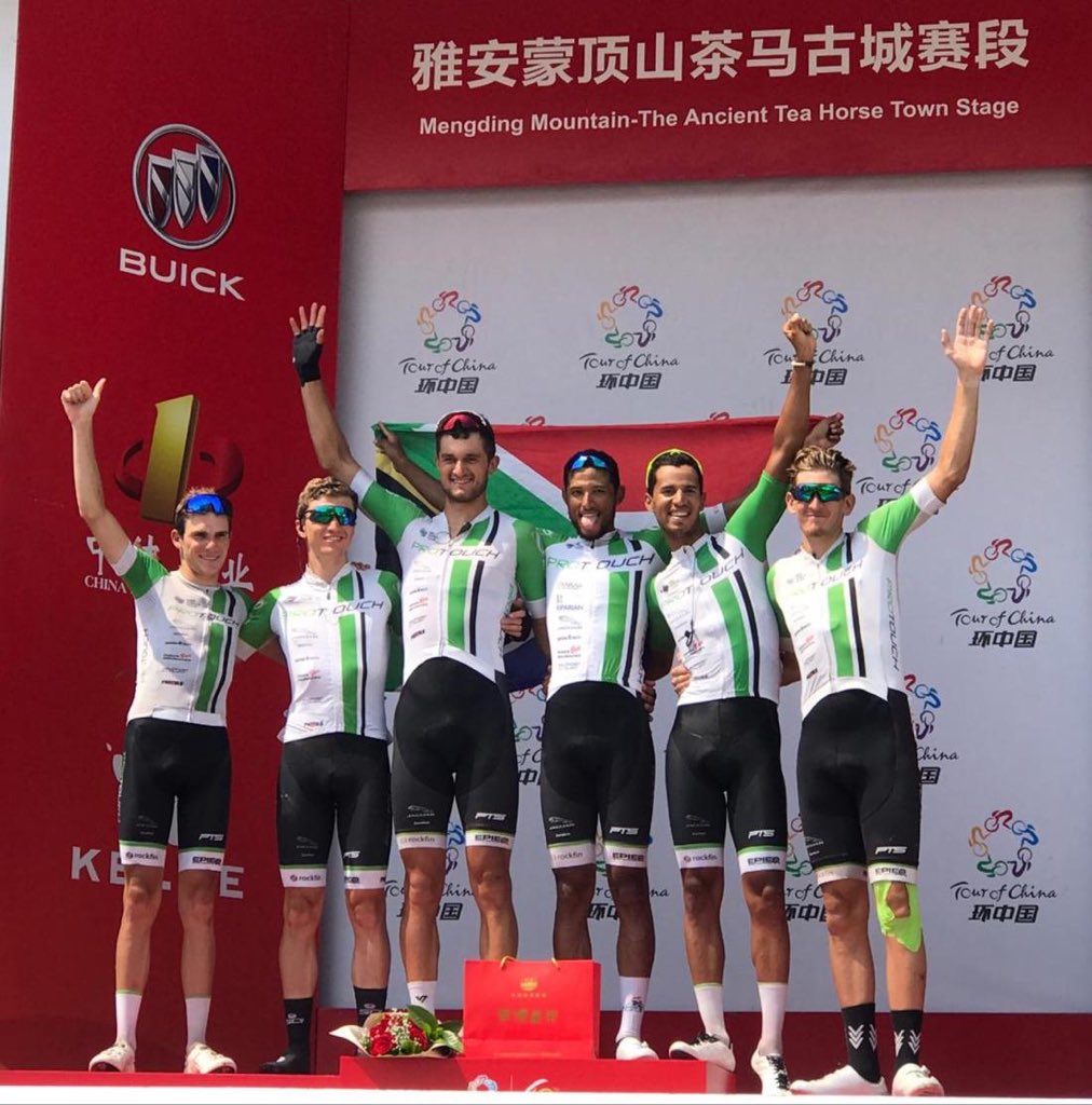 EFCvOVTW4AEgztj?format=jpg&name=medium