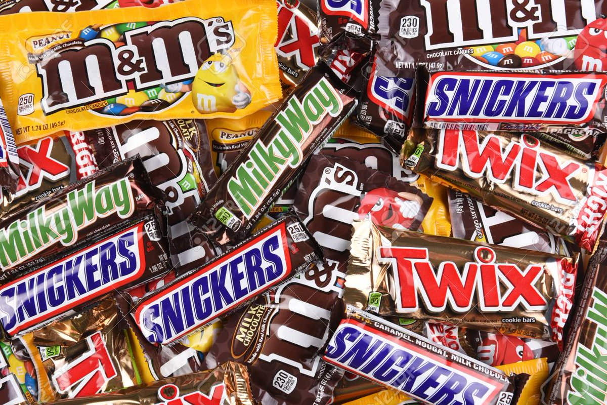 OnlyGoodCovers's tweet image. Its that time of year again whose excited for Halloween candy? 😂😋🤗