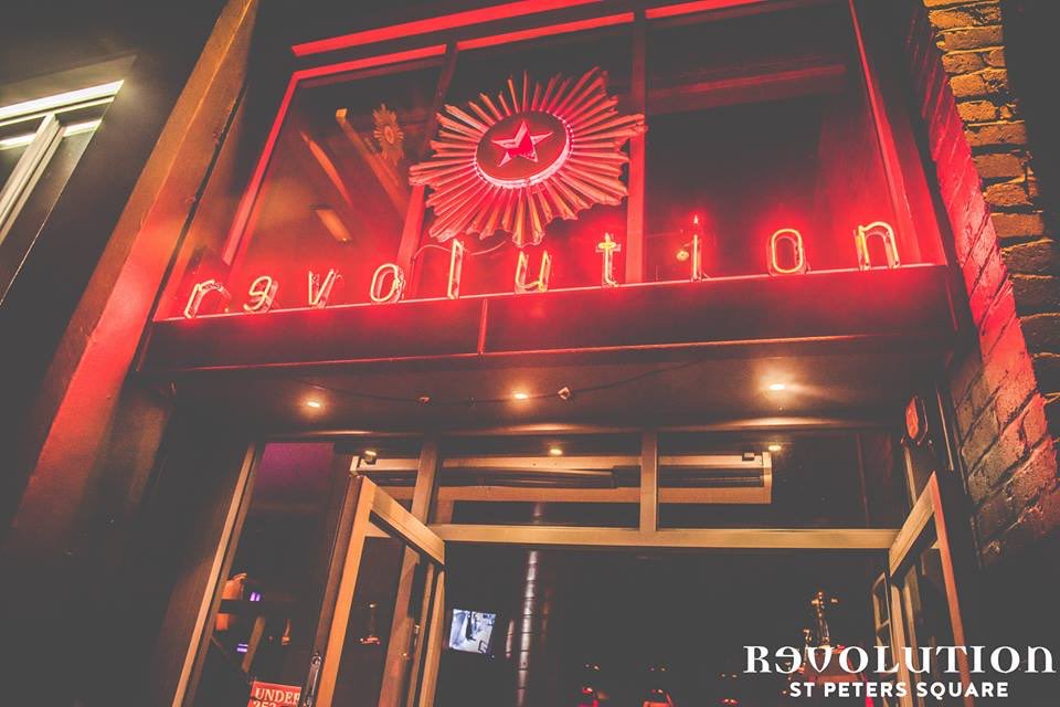 fc_arch's tweet photo. ✅PROUD TO ANNOUNCE ✅

😉Our FIRST SPONSORSHIP deal😉

❤️REVOLUTION St Peters Square❤️
👉https://t.co/COxk74UrHj 👈

#jointheREVOLUTION
#justthebeginning https://t.co/qRHnppTZhI