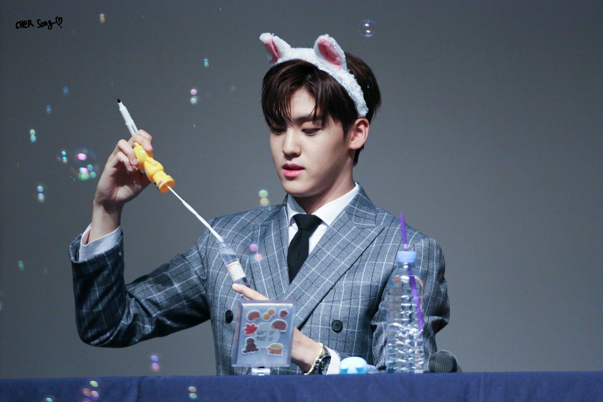 cher_song_'s tweet photo. 20190921 용산 팬싸인회

보고싶어😭😭😭

#송유빈 #SONGYUVIN 
#유빈 #YUVIN https://t.co/Ui6xPAqmfe