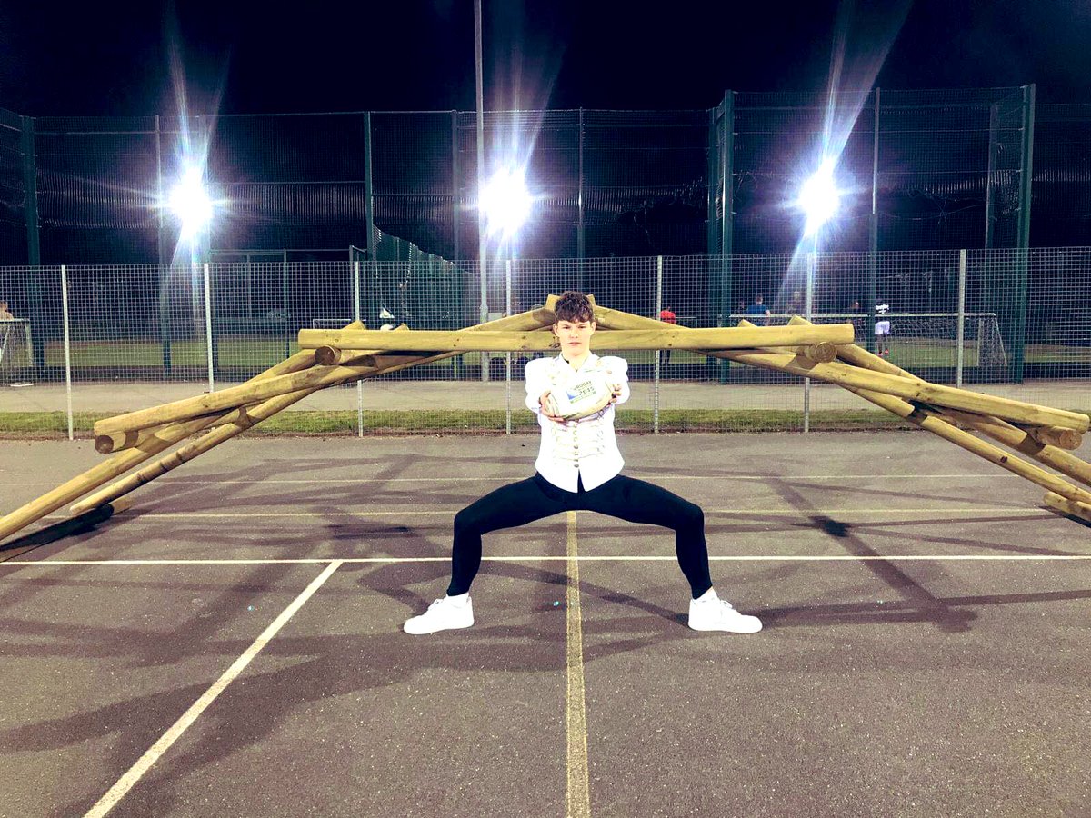 WendyJCSF's tweet photo. Thinking outside the box, taking a risk, doing it differently is the key to making a difference #gocanley @cvlifenews @CovSport @Sport_England https://t.co/sxSrjleLNv