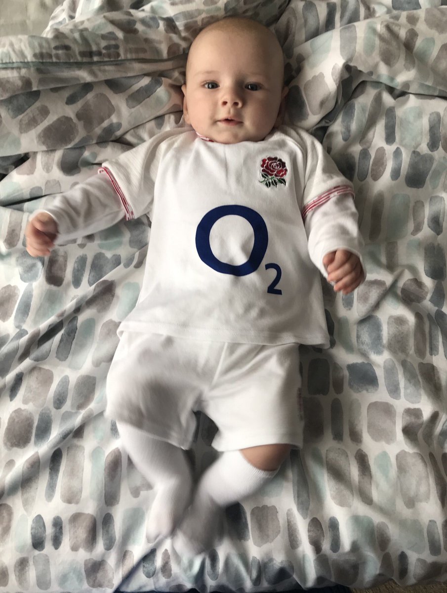 NTR04's tweet photo. Ready to watch @EnglandRugby V @officialTongaRU @ChingfordRFC
Come on @EnglandRugby
#RWC2019 #EngTon #England #Tonga #Rugby https://t.co/Hy3Uzw0K6i