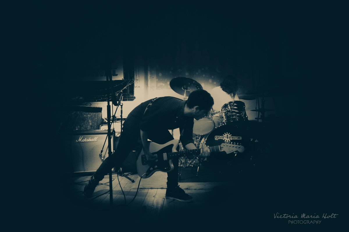 Future Transmissions tweet media