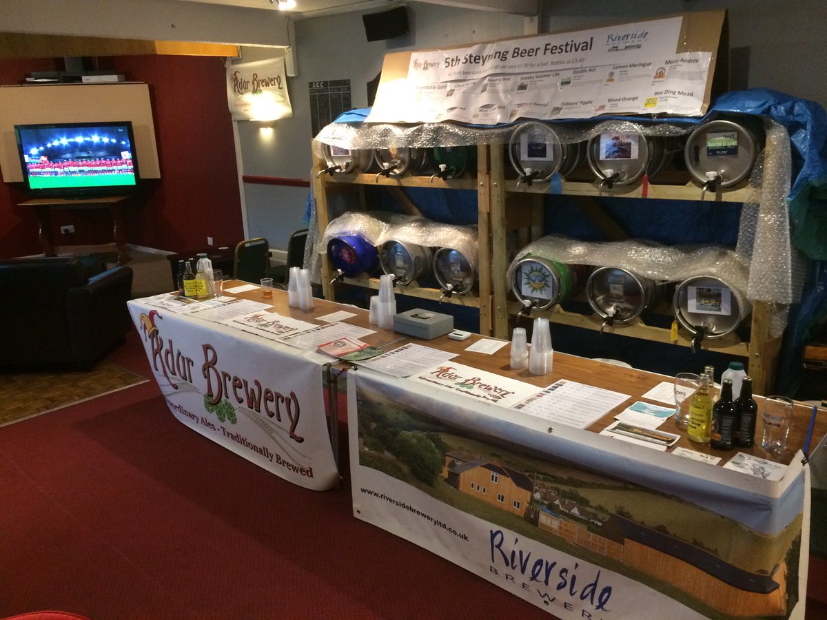 ⁦<a href="/steyningcc/">Steyning CC</a>⁩ for the last day of ⁦<a href="/SteyningFDFest/">SteyningFoodFestival</a>⁩ England V Tonga on the tv and it’s not raining 😋come on down grab a beer, cider or mead before they go