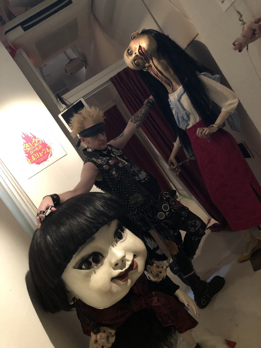 pierce_panic's tweet photo. 参加する為に東京に来て、怨念ガールズレボリューション無事に終わった。こんな可愛い子達のモデル授業から卒業出来たからその内僕も怨念ボイズとしてデビュー出来るかしら?
#怨念ガールズレボリューション #linkfactory https://t.co/cYvh0cCHCc