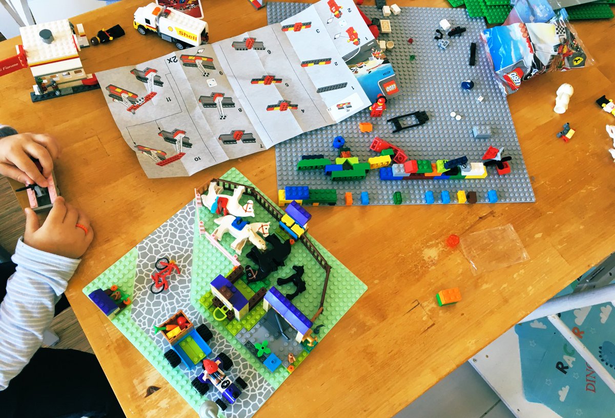 Ideální neděle. 🙌

Koně mají noc a spí. 🙈 

A konečně taky došlo na LEGO od Shell...