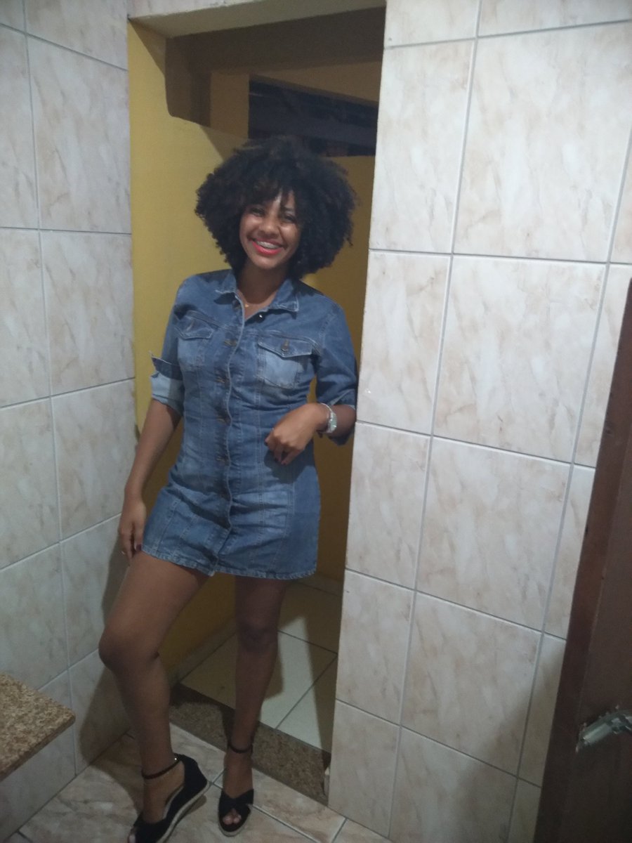 NandaCrf7's tweet photo. Use o seu sorriso para iluminar os dias obscuros.
#Posturada😘 https://t.co/vTkOenvLN3
