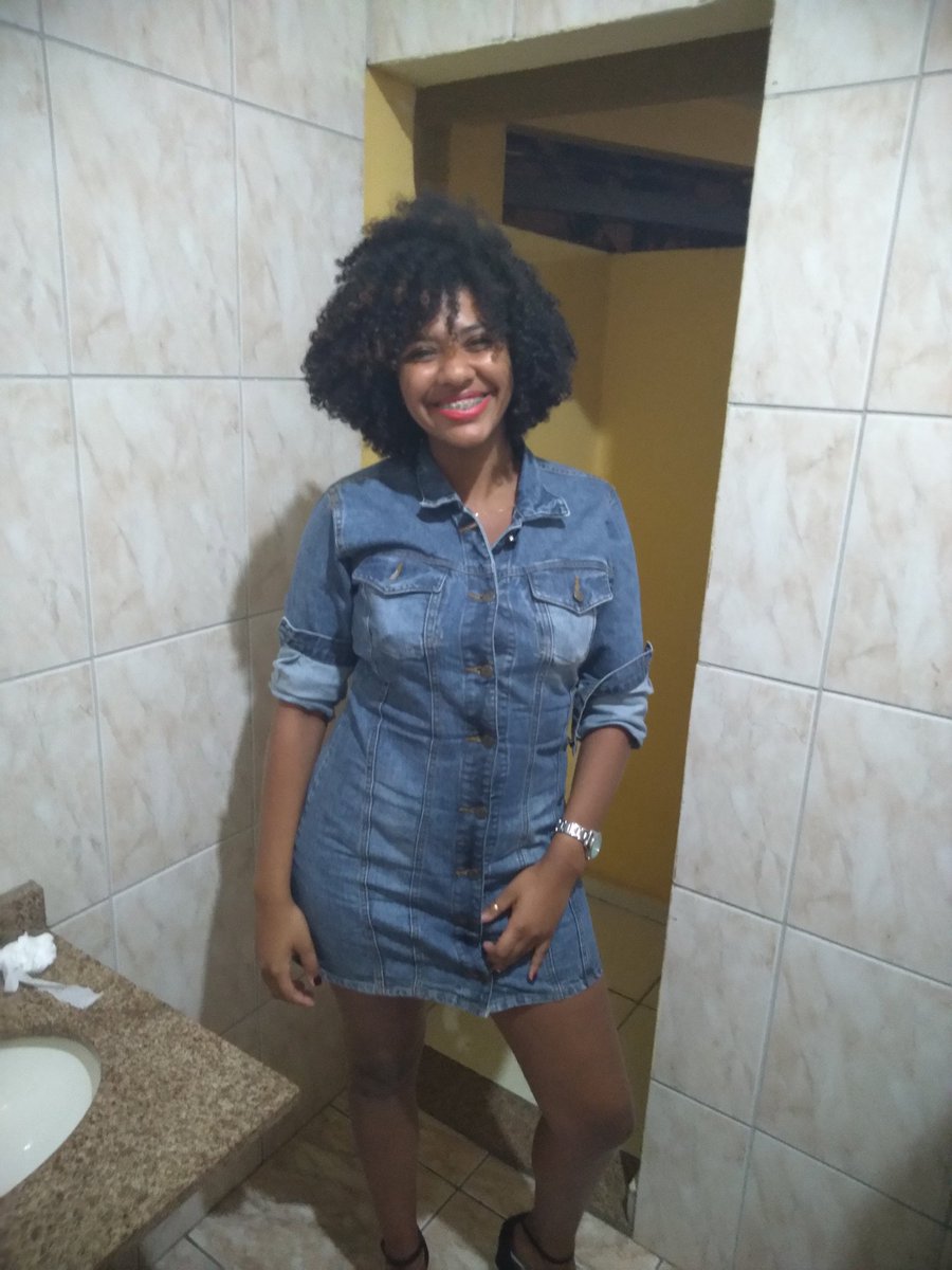 NandaCrf7's tweet photo. Use o seu sorriso para iluminar os dias obscuros.
#Posturada😘 https://t.co/vTkOenvLN3