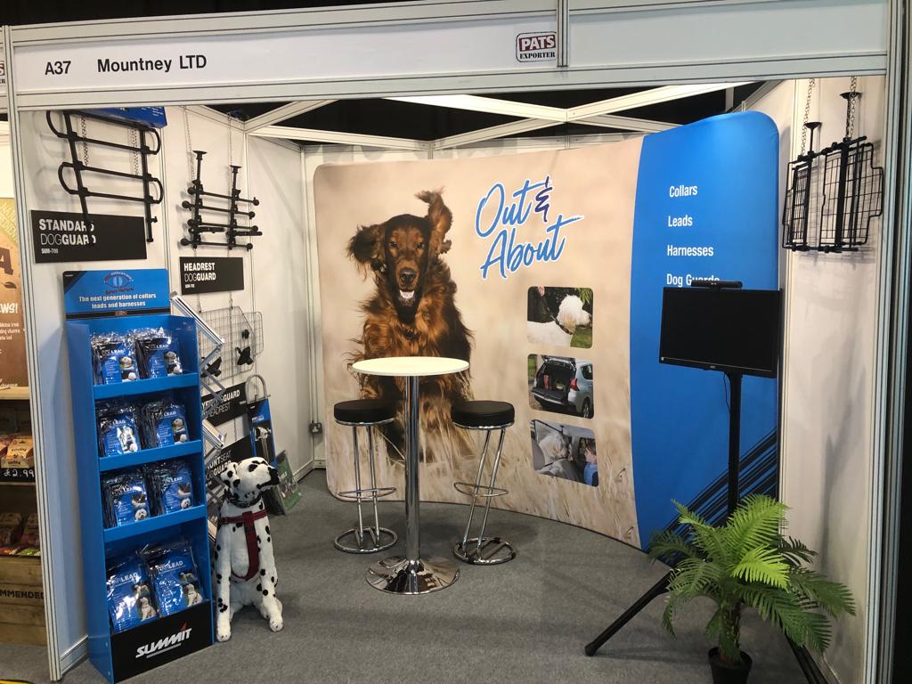 Mountneyltd's tweet image. Are you visiting @PATS_TELFORD for innovative and patented pet products visit @Mountneyltd on stand A37

#unique 
#petproducts
#dogsoftwitter 
#lovedogs 
#doglovers
