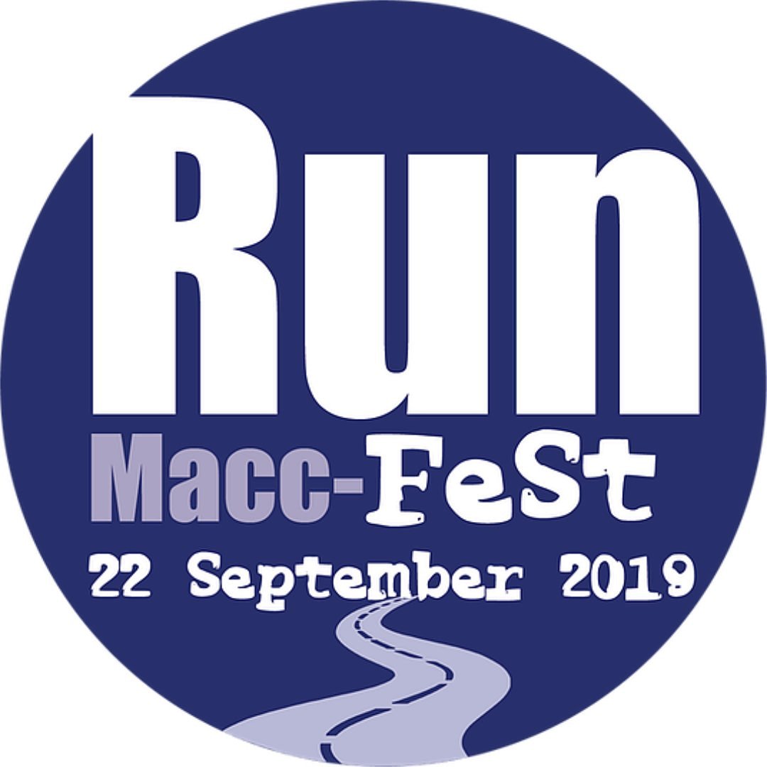 247runningclub's tweet photo. Good luck to everyone running our local #RunMaccFest today! It's going to be a very wet day by the look of it 💦. Will be cheering on the #halfmarathon runners from #Prestbury Village as they come through!! 👏

#247RUNNING https://t.co/RDiGDqba6A