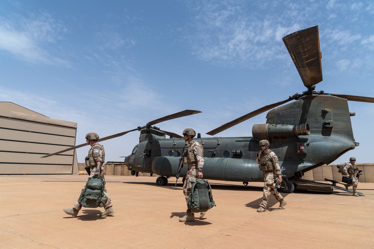 EFDQV2cXsAAPxSY?format=jpg&name=medium