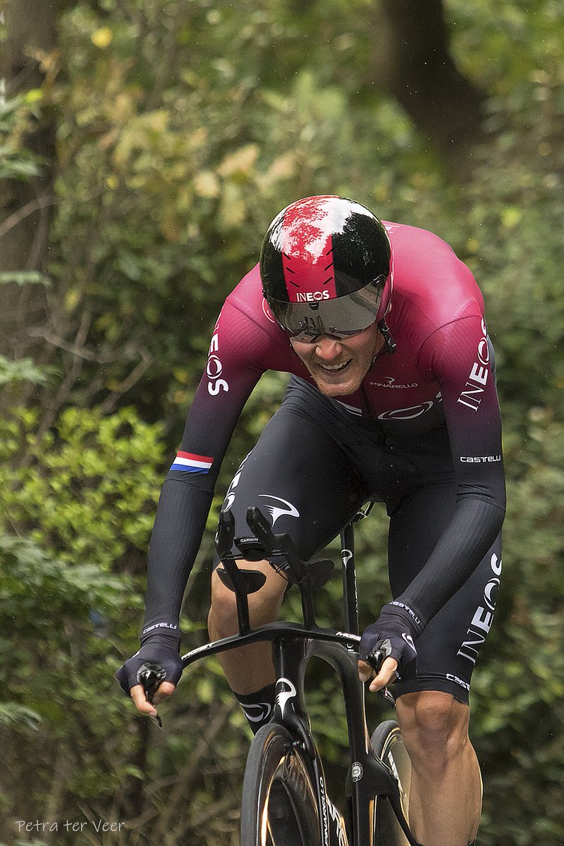 petraterveer's tweet image. Many cyclists have passed my lens in the recent years. Some more often than others. Today a mini-portrait of @DylanvanBaarle @TeamINEOS
#cycling #timetrail #trackcycling