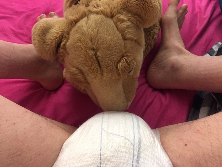wetsemoy's tweet photo. I told @DannyLionCH the little naughty lioness to behave like a good kitty and put on something wet for the night, and it was done like a good girl. https://t.co/9gLI7cvDIL