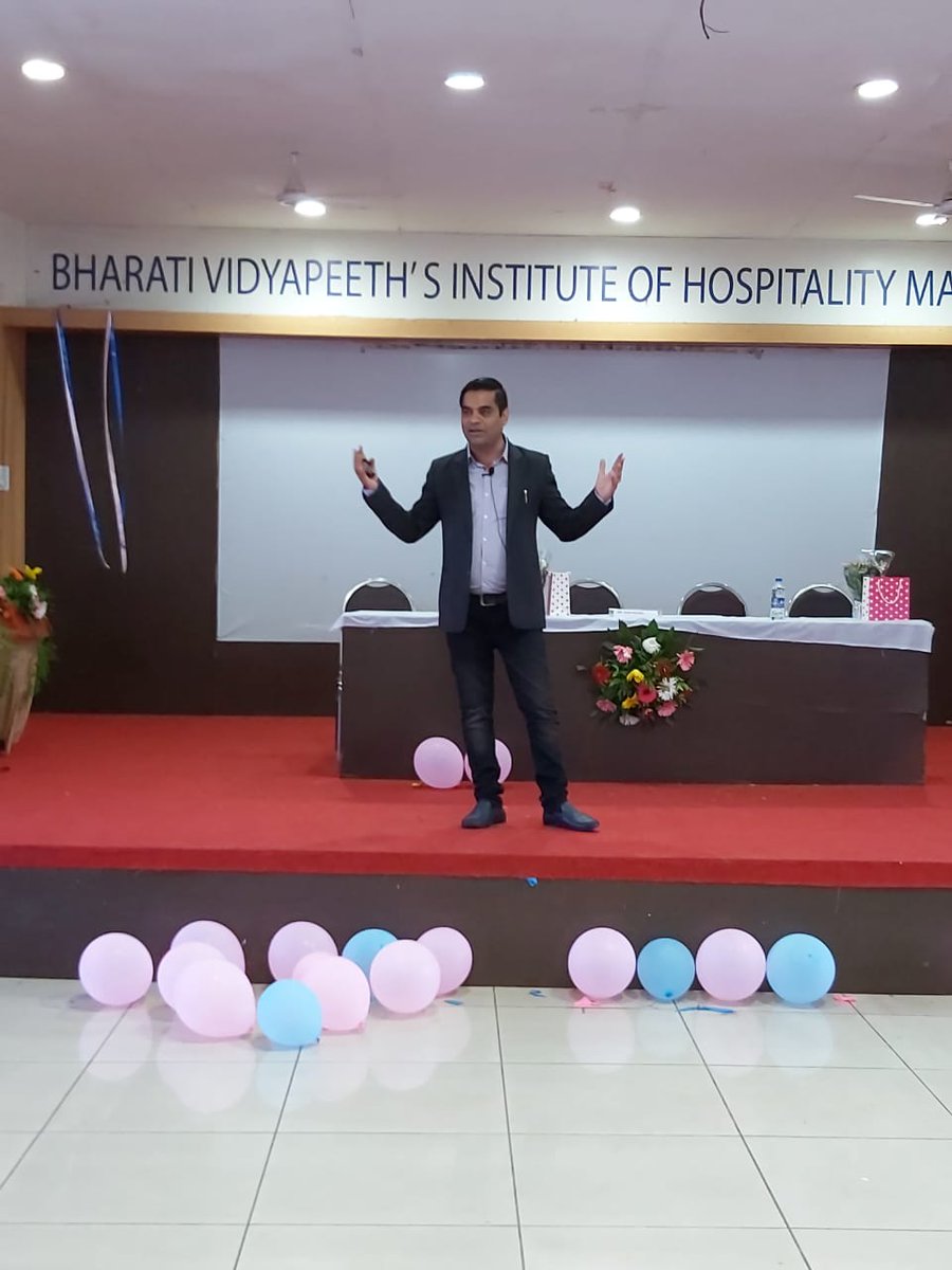 consultnibhish's tweet photo. "Finding Arjuna Within Me" we executed couple of activities and shared many stories to understand the significance of Arjuna and how to become an Arjuna.

#rishinanda #rishi #nanda #nibhish #consultancy #thespiritualist #mythologywithrishi #llmahabharata #arjuna #lord #krishna https://t.co/SvPhPmdAp7