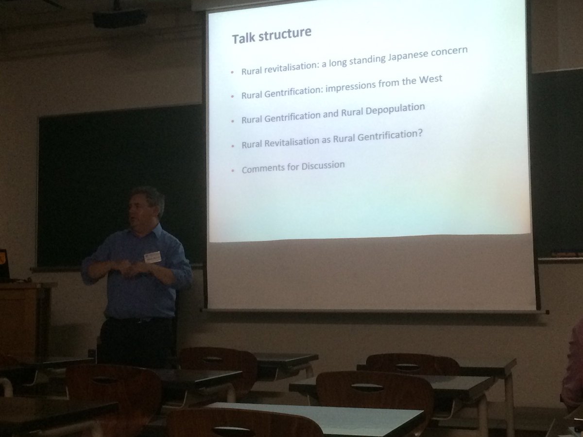 FiWilliams's tweet image. UK team @DamianMaye @MartinPhillips1 @Halfa1965 doing a fine job of exploring UK-Japan #comparativeruralism at AJG conference, Niigata