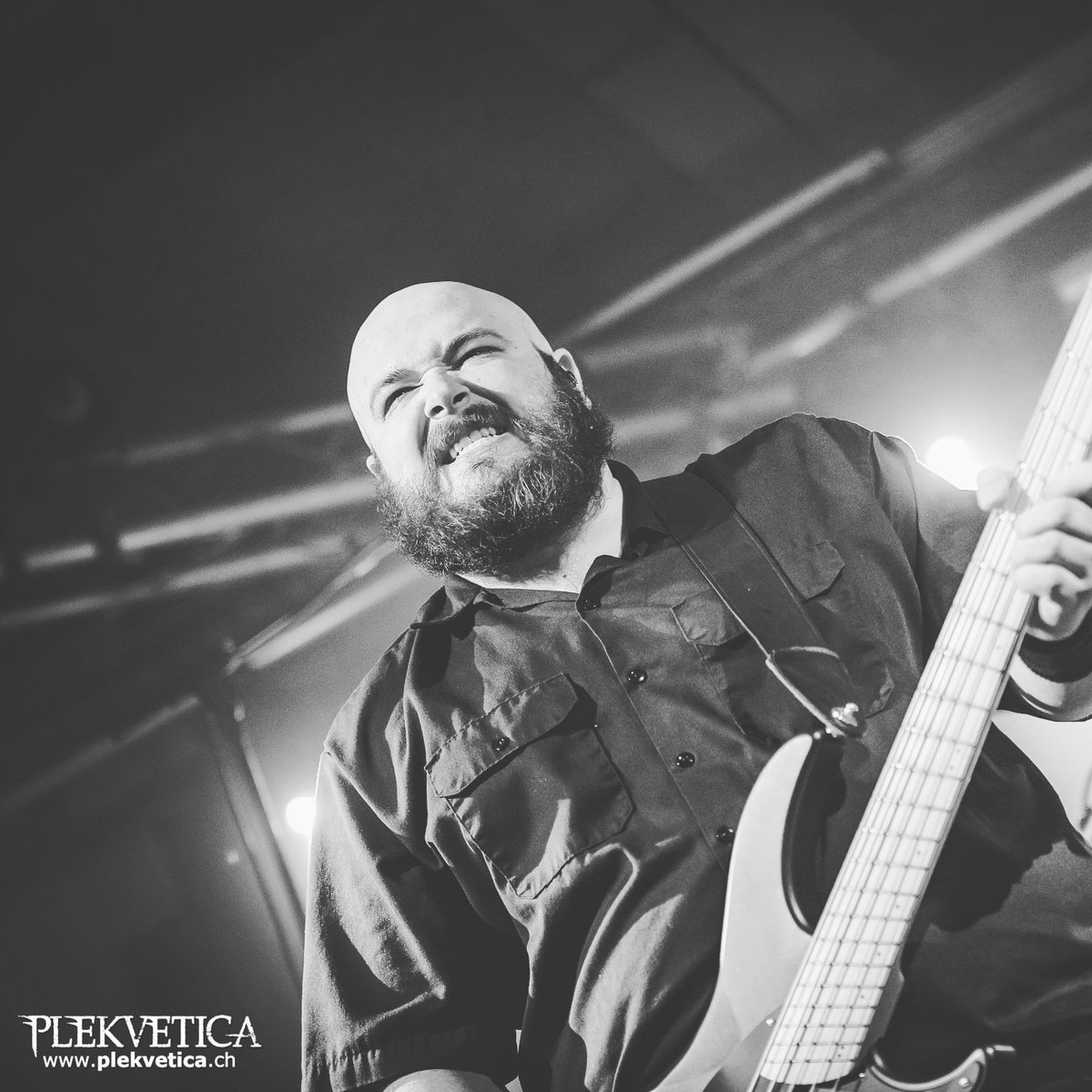 HAPPY BIRTHDAY WIGI! 
Thank you Orbe for this amazing show yesterday with Moonsorrow, Aktarum, and Kaatarakt - We had a blast! 🤘
Also, happy birthday to our bass player Wigi, all the best to you 🎂🍻 #abinchova #happybirthday #bassplayer #folkmetal #melodicdeathmetal #swissmetal