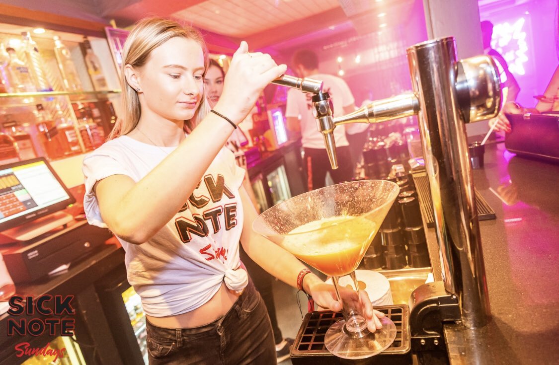 UndergroundVIP's tweet image. SICKNOTE SUNDAYS FROM 10PM
DRINKS FROM £1.50 WITH FOBS

BOOK A TABLE : bookabooth.co/underground

GET ON THE GUESTLIST: 
guestie.co/underground

CHECK OUT THE DRINKS MENU 
dundeeunderground.co.uk/menus/undergro… — at Underground Nightclub Dundee.