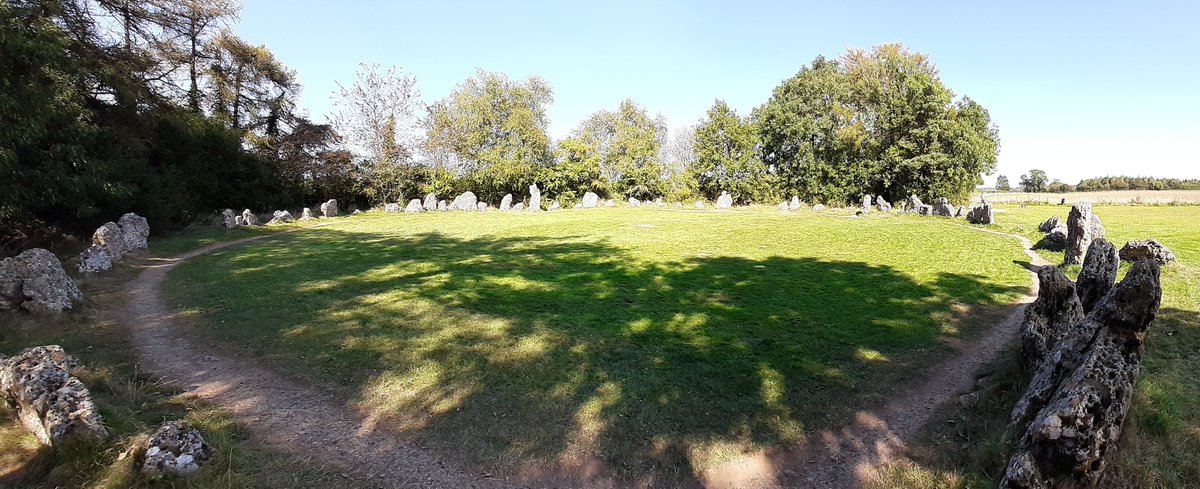 RollrightT's tweet photo. Rollright Stones Sunday 22nd - today - Cotswold Order of Druids ceremony at 3pm
#rollright #solstice https://t.co/BxyvyYGIuz