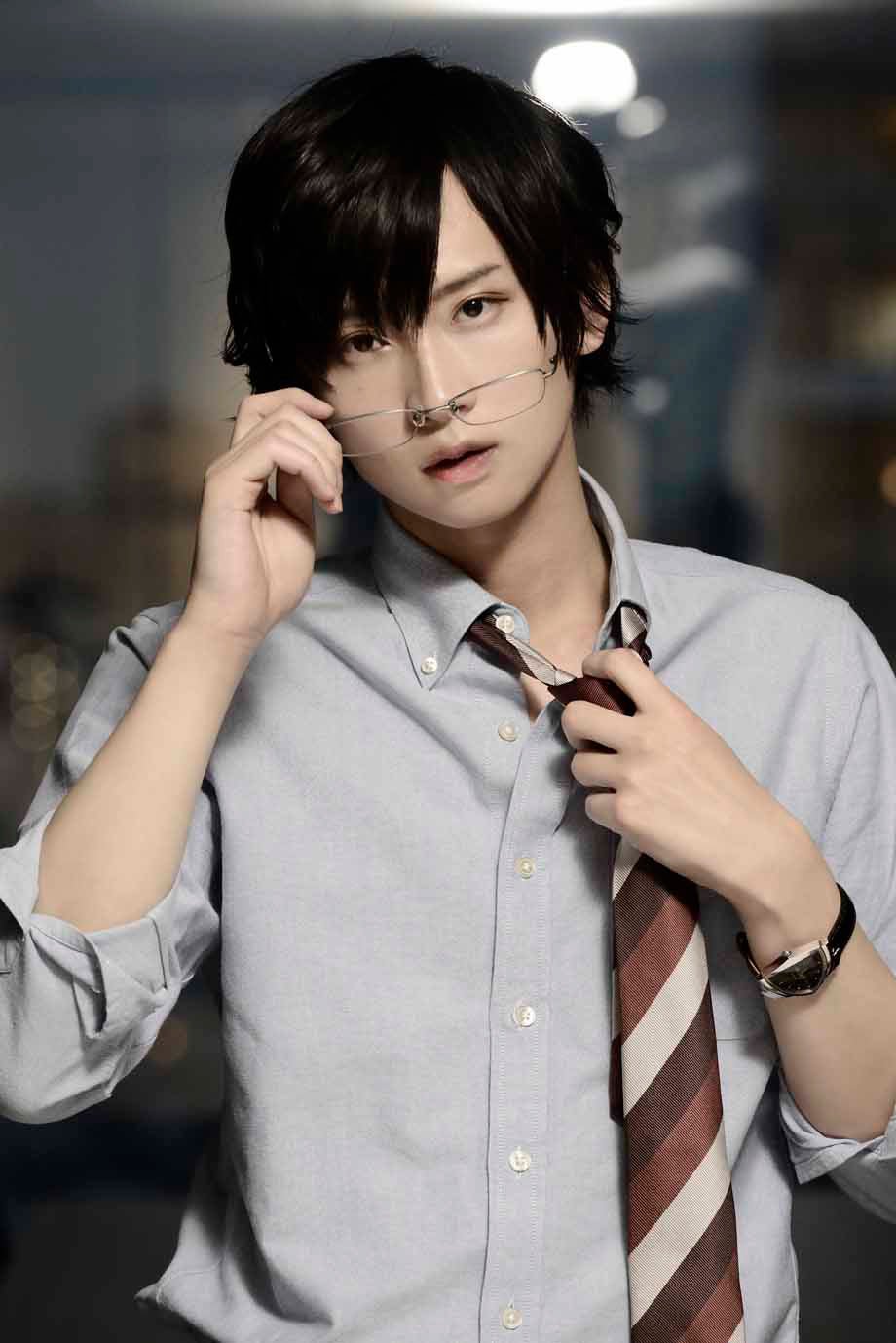 荒牧慶彦 写真集 Amazon.co.jp: 荒牧慶彦写真集「Seasons〜春夏秋冬