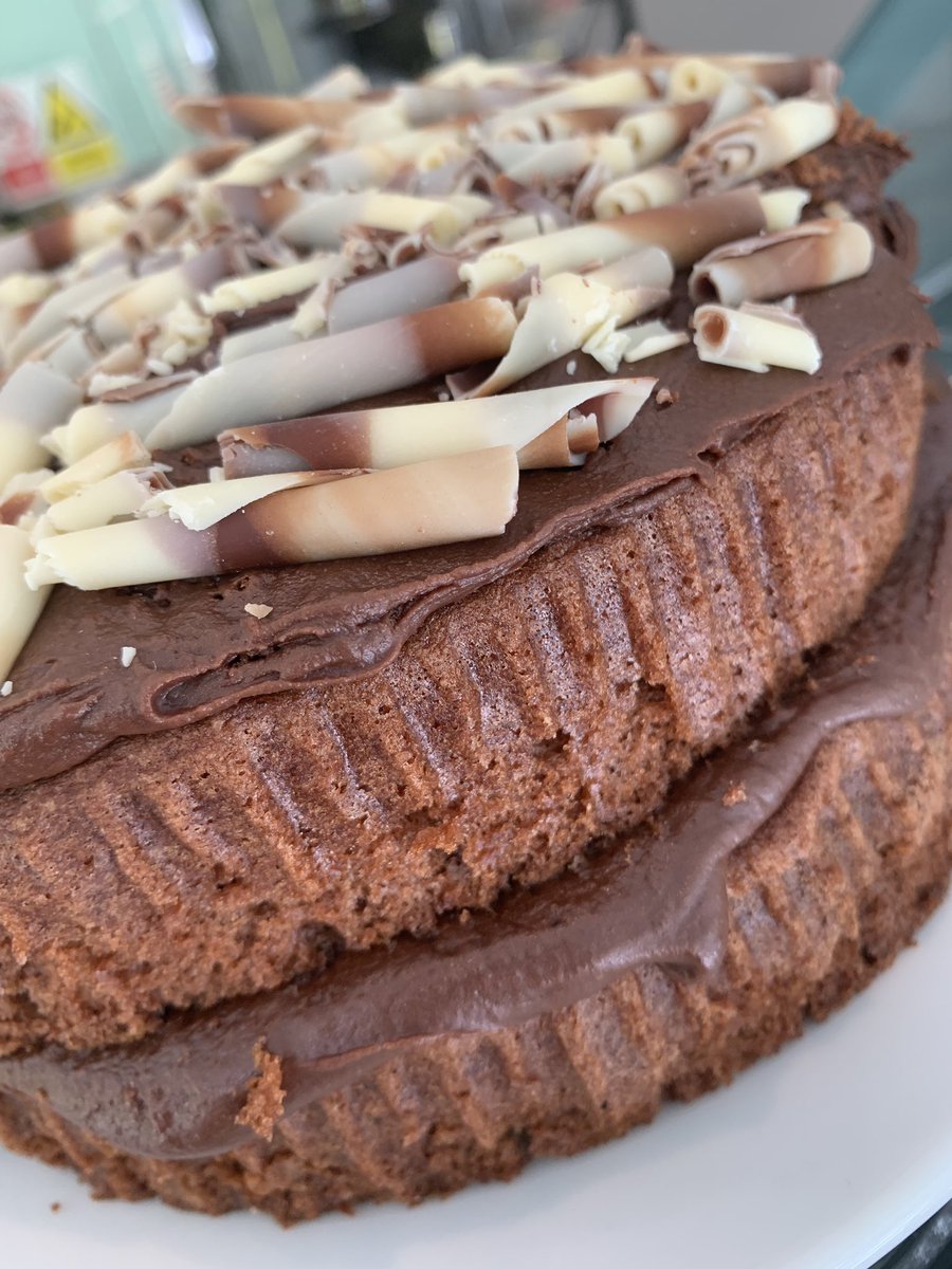 gandtsicecream's tweet image. Are you riding or spectating the @UCI_cycling Sportive Ride today? 🚴🏻‍♀️🚴🏻‍♂️ @HumanRaceEvents 
You will definitely need some refreshments along the way, so plan your #pitstop with us! 🍦
Eat in or takeaway! 🙌🏼
We open at 10! 👍🏻
#uciworldchampionship #alwayshomemade #gandts