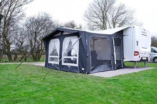 norwichcamping's tweet photo. #PracticalCaravan's 'BEST AWNING' WINNER 2019... #Vango Vienna 400 All-Season Airbeam #CaravanAwning - £1,899 (RRP £2,100) *Easy inflation*Big, airy space*Strong, colour-fast fabric*For permanent pitching* > https://t.co/MaDysaJXo2 *With FREE CARPET - while stocks last* https://t.co/x8LUvZ97BH