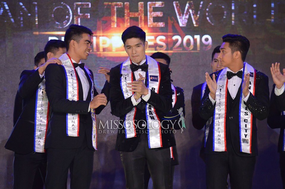 catcochesa's tweet photo. Congratulations our dearest @tommy_penaflor ! From
#misterbaengbataan to #manoftheworldphilippine2019
Sulit ang pagod at pagsisikap mo. So proud pf you bunso!
#tommypeñaflor
#MistersOfFilipinas2019 https://t.co/K4r6h520iz