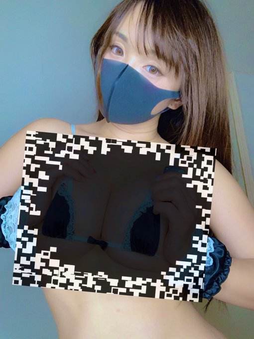 Twitterエロ垢の自撮りエロ画像4