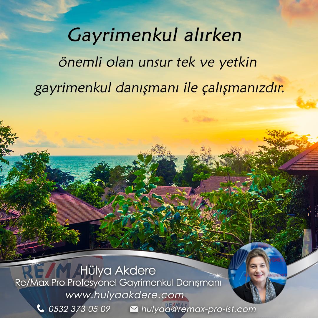 Gayrimenkul alırken önemli olan unsur tek ve yetkin gayrimenkul danışmanı ile çalışmanızdır.🏡
Hülya Akdere
Re/Max Pro
0532 373 05 09
hulyaakdere.com
#gayrimenkul #danışman #portföy #işlem #hayalinizdekiev #aile #konut #emlak #zekeriyaköy #istanbul #satilik