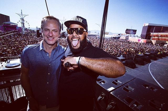 TomPoleman's tweet photo. Epic day #iheartdaystage #iheartfestival2019 https://t.co/HWpSKtJdUo https://t.co/TxtZoz7dfm