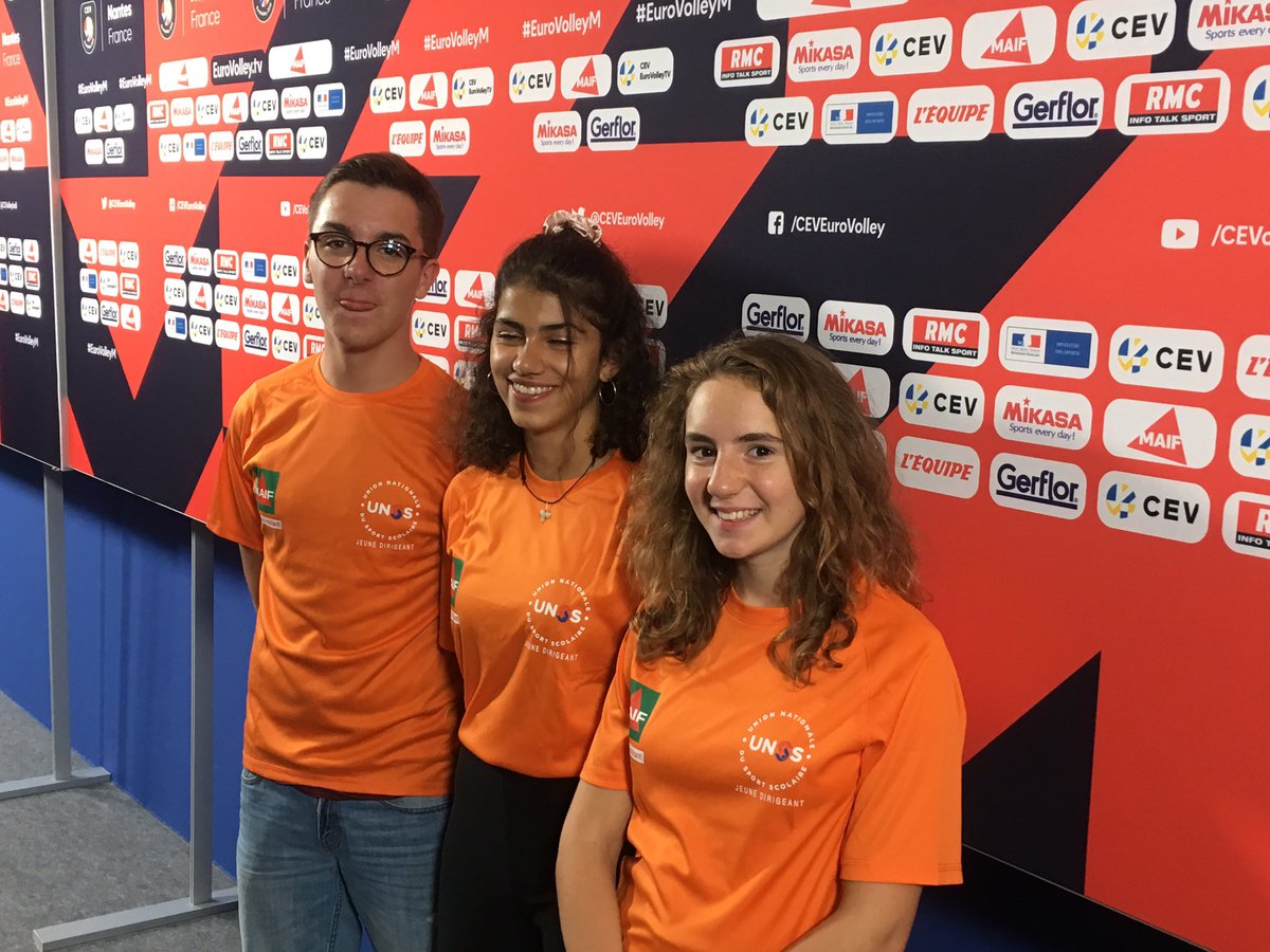 UNSS53's tweet image. Passage en zone mixte rencontre avec Patrice Martin que de souvenirs !!