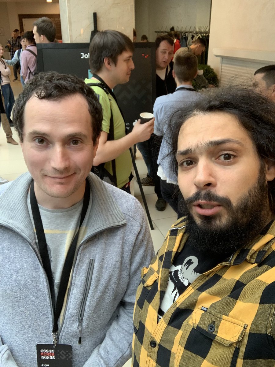 SilentImp's tweet image. Люблю встречать друзей. Это Илья, если кто не узнал. Благодаря в частности ему у вас есть @cssliveru а многие CSS спеки лучше, чем могли бы быть. #CSSMinskJS