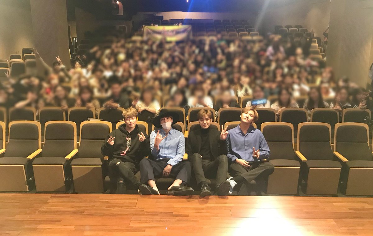 [📸]  FTISLAND 7TH MINI ALBUM ‘ZAPPING’ 마지막 팬사인회 

FTISLAND와 함께해주신 PRIMADONNA 덕분에 행복했어요🥰
건강한 모습으로 다시 만나요👋

#FTISLAND #FT아일랜드 #ZAPPING #관둬 #Quit 📺