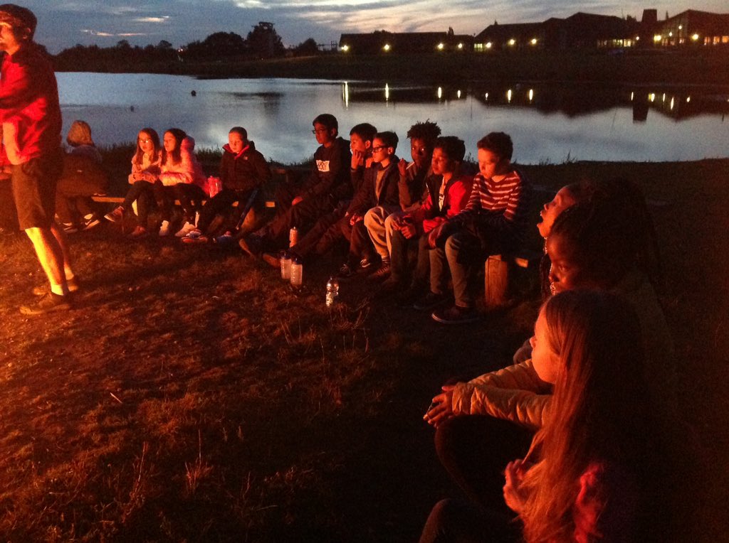 bboughton79's tweet photo. And to finish it all off - a camp fire 🔥 https://t.co/FrhMhkMSkA